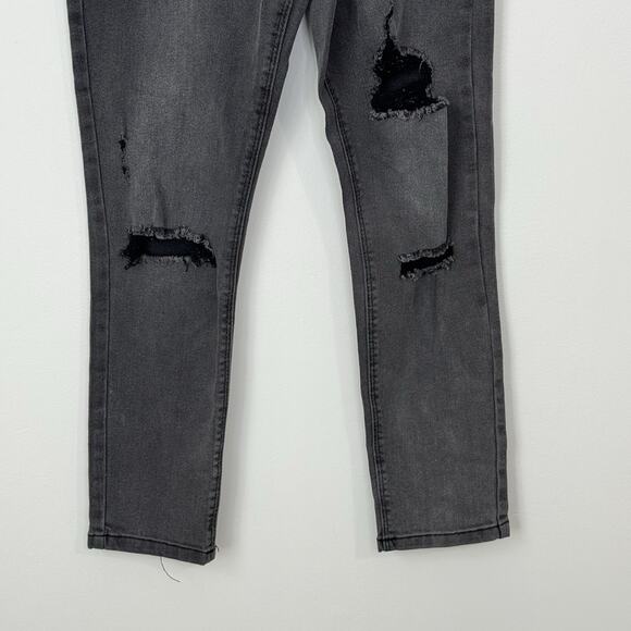 NWT RE Generation High-Rise MOM Mindful Jeans Size 1/25 Black Distressed - Picture 4 of 12